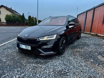 Škoda Octavia IV RS 1.4 TSI iV (plug-in hybrid)