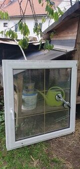 Plastové okno staré