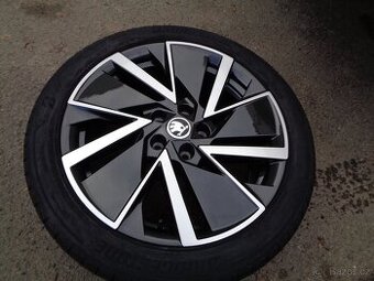 škoda Octavia IV originál nová 18 alu kola 5x112