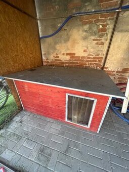 Prodám zateplenou psí boudu XXL