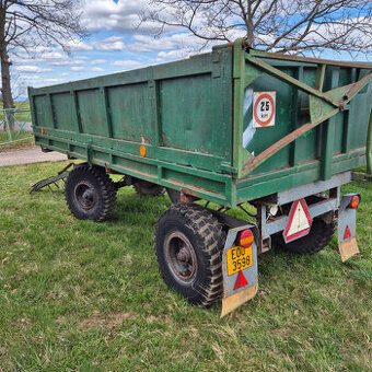 Traktoroý přívěs BSS P73S