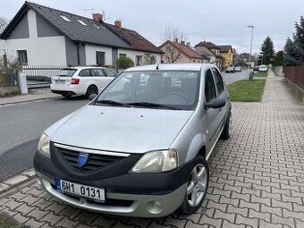 Dacia Logan 1.4i najeto 68.000