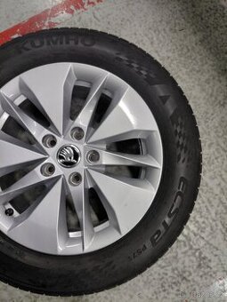 zánovní octavia 4 kola