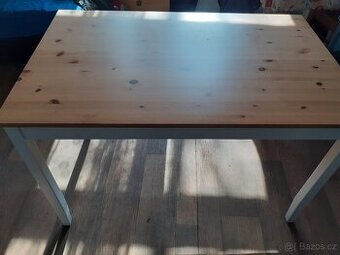 Ikea jídelní stůl Lerhamn
