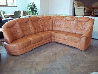 131 Kožená rohová sedací souprava sedačka