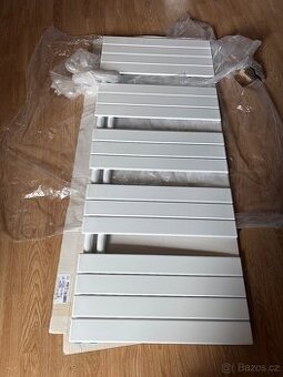 Plochý žebříkový radiátor do koupelny