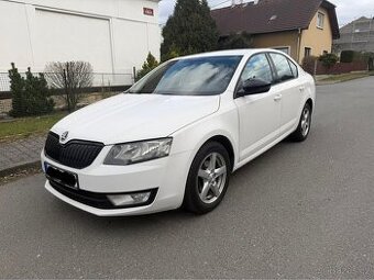 Prodám Škoda Octavia 1.6TDI 81KW Rok 2015 Najeto 290 000km