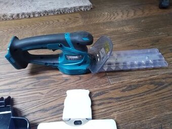 Makita DUM604 aku nůžky na trávu Li-ion LXT 18V, bez aku Z