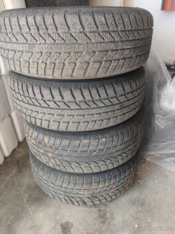 Zimní pneu s disky 185/60 R14