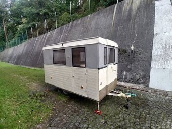 Skládací karavan Avia