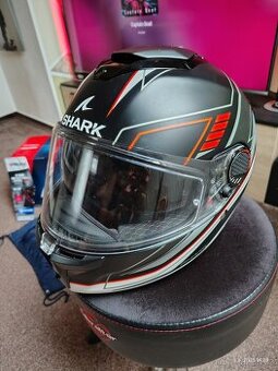 Helma na moto Shark Spartan GT Pro Toryan