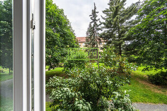 Pronájem bytu 1+kk, 19,6m2, ul. U Kombinátu, Strašnice - 1