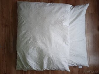 péřový polštář 1+1 zdarma - 1