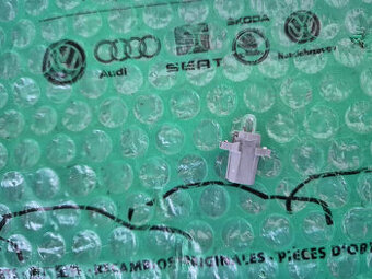 objímka se žárovkou Škoda Favorit 115980260 - 1