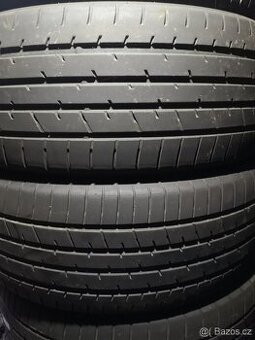 225/55 r19 225/55/19