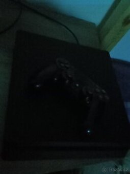 PlayStation 4 slim