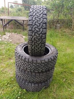 Prodám sadu zimních pneu 185/60 R15 4x4