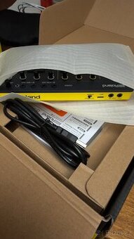 Roland AIRA Compact P-6 Sampler