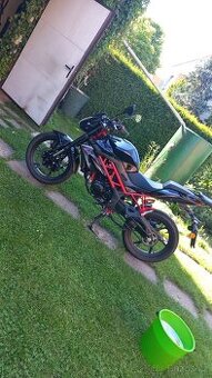 Benelli bn 125 - 2023