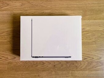 MacBook Air M2 16GB: ZÁRUKA 2 roky, Office v ceně - NOVÝ