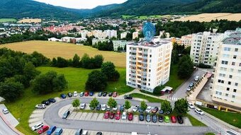 Prodej bytu 3+1 s lodžií, 64 m² – Prachatice, ulice Národní