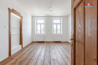 Prodej bytu 3+1, 73 m², Klatovy, ul. Budovcova- se zahradou