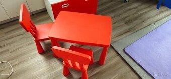 prodám stolek, židle a lavici se šuplíkem