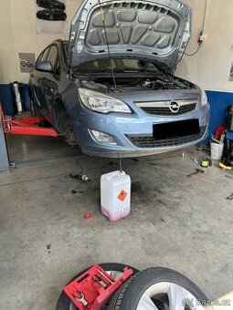 Opel Astra J Náhradní Díly