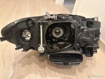 MW F11 LCI – levé světlo HELLA 7 317 131-05, originál, bez v