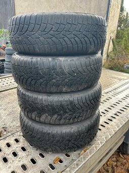 Škoda Octavia 2 zimní sada kol 5x112 , 195/65 R15. víc sad