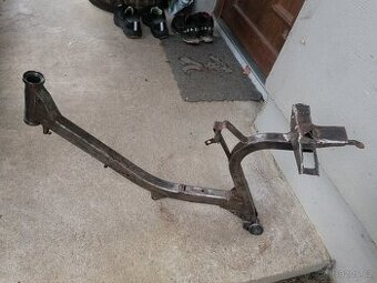 Predám rám so štítkom na Jawa 550