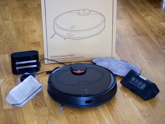 Xiaomi Mi Robot Vacuum Mop Pro (černý) - jako nový