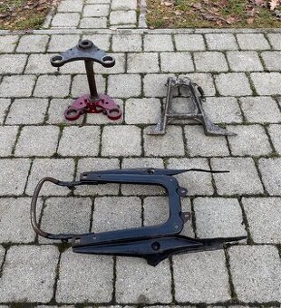 CZ 125 175 250 kyvacka - dily