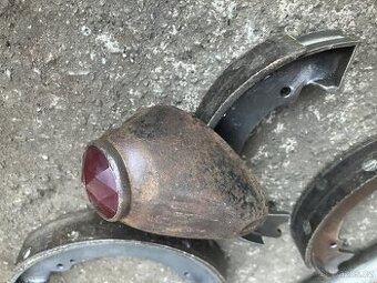 jawa perák krytka zadního světla