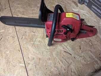 nepoužitá benzínová řetězová pila HECHT 954