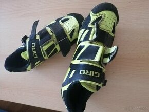 Kopačky, cyklotretry a tretry, termoobal., snowboard