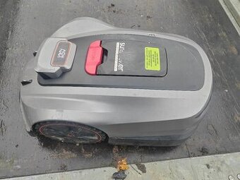 Robotická sekačka Sunseeker X3 na 800m2