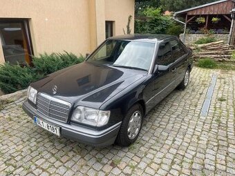 Mercedes - Benz E 250D W124