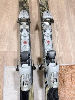 Dámské carvingové lyže K2 ONE LUV + dámské lyžařské kalhoty