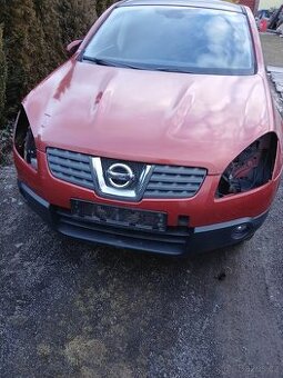 Nissan qashqai  2.0  104kw