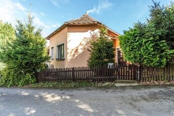 Rodinný dům 5+2 v obci Kořenec