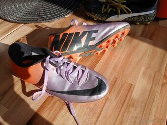Kopačky Nike 34