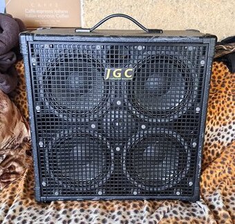 Baskytarový reprobox 600W 8ohm 4x8´ včetně plátěného obalu