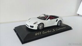 Porsche 911 Turbo S Cabrio Minichamps