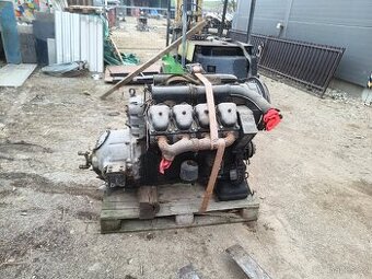 Tatra 148