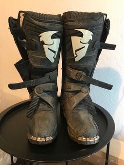 Motokrosové boty