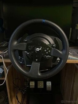 Volant Thrustmaster T300