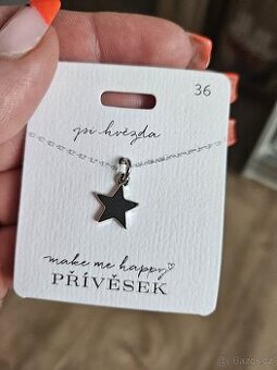 NOVÝ přívěsek - bižuterie (hvězda)