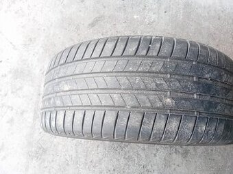 245/40/19,245/50/19,255/45/19,275/45/19