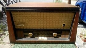 Rádio - gramofon - 1